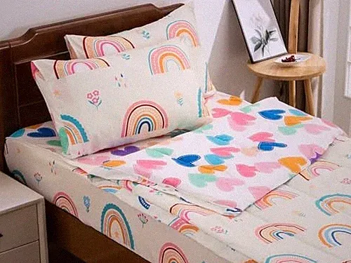 Rainbow Printed Zipper Bedding Sets Lightweight Microfiber Heart Twin Beige